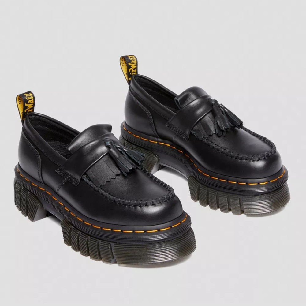 NWT Dr. Martens leather loafers. US 10 (ladies)